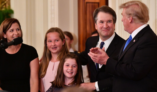 Trump'ı çok zorda bırakacak yeni iddia!