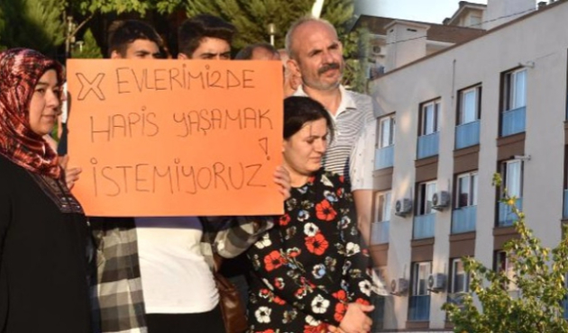 Çıplak komşular mahalleliyi sokağa döktü!