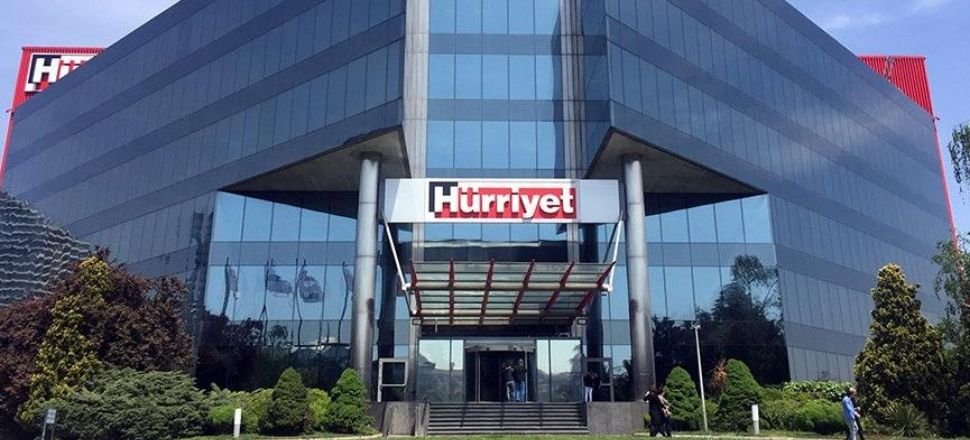 Hürriyet'ten Taha Akyol'dan sonra o yazar da gidiyor!