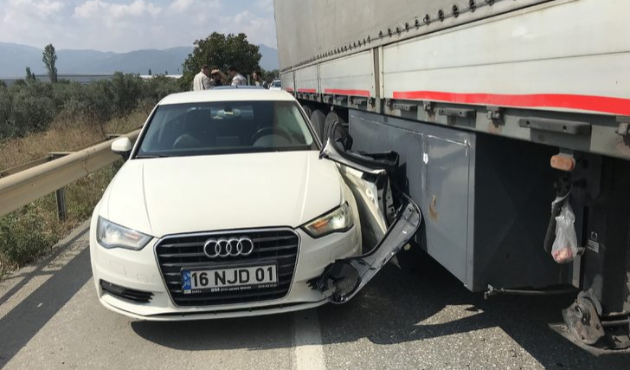 Kılıçdaroğlu'nun korumaları kaza geçirdi!