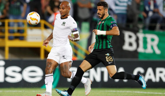 Akhisarspor direklere takıldı!
