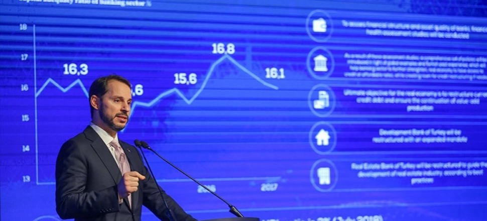 Ekonomistlerden Yeni Ekonomi Programı'na ilk tepkiler