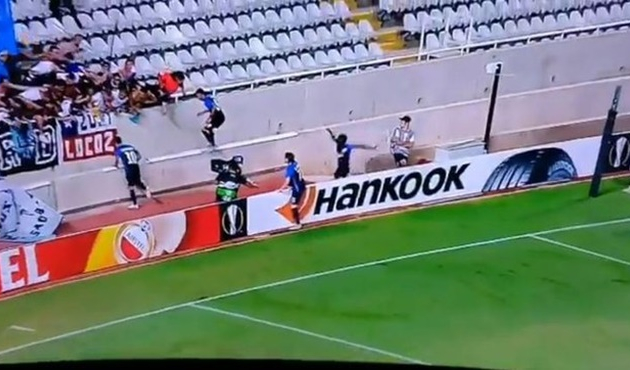 Gol sevinci yürekleri ağızlara getirdi!