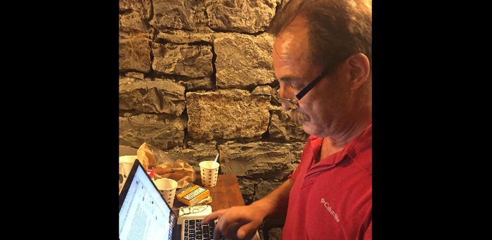 Erol Olçok'un, Ömer Halisdemir'in ardından bakıp da imrenenler... Ahmet Tezcan sizlere tercüman oldu