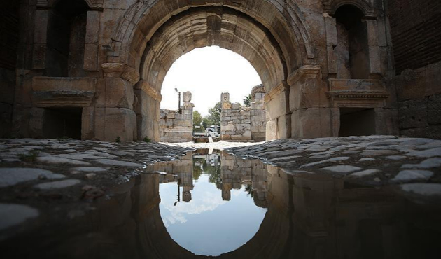 "1 dakika içinde 2 bin yılı gezeceksiniz!"