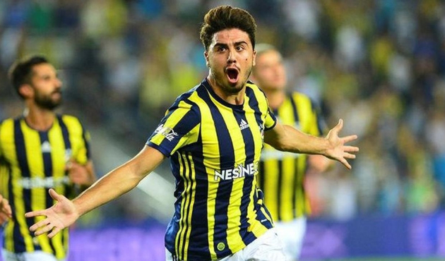 Beşiktaş transferin son günü Ozan Tufan'ı istedi!