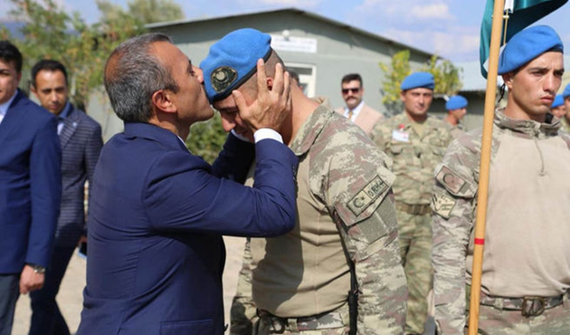 Komandolar dualar ile İdlib'e uğurlandı!