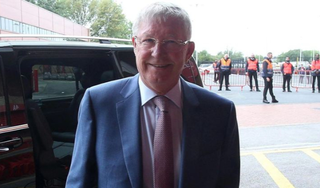 Efsane yeniden Old Trafford'da!
