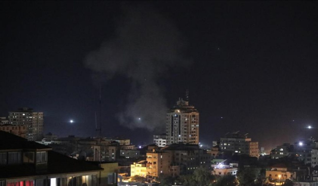 İsrail savaş uçağı Gazze'nin kuzeyini bombaladı!
