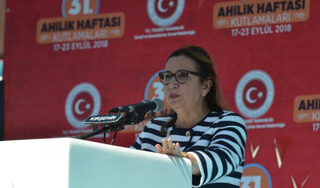 Bakan Pekcan, ihracat hedeflerini değerlendirdi!