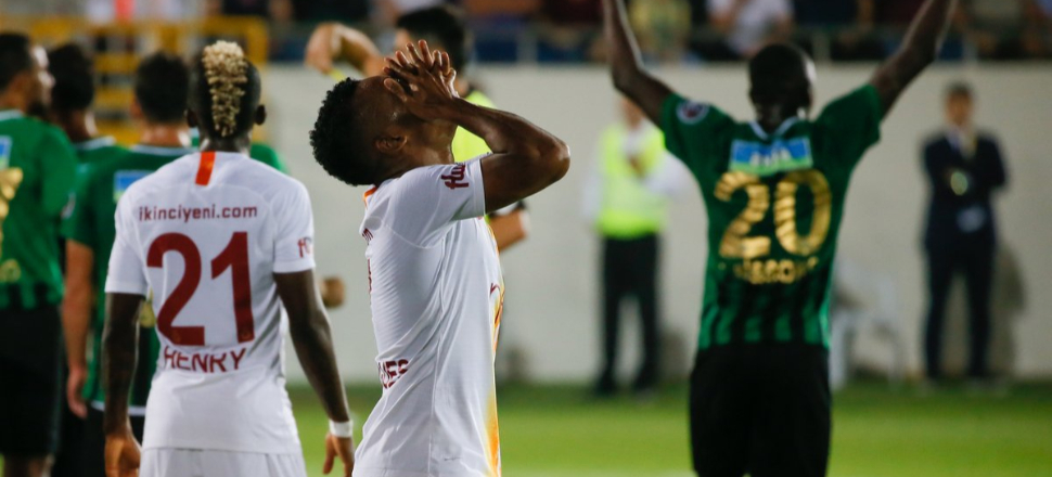 Akhisarspor'dan Galatasaray'a farklı tarife! 3-0