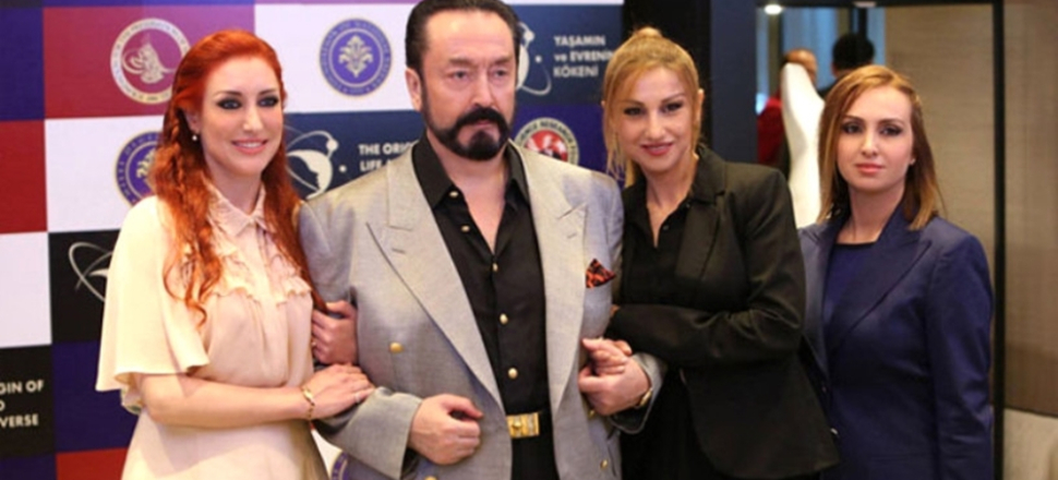 Adnan Oktar grubunun hedefinde Ayça Pars var...