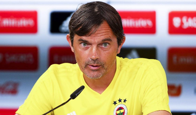 Cocu istifa iddialarına yanıt verdi!