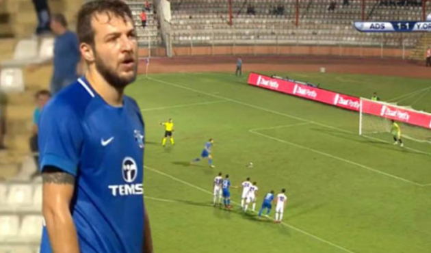 Panenka penaltısı atmak isterken rezil oldu!