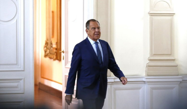 Lavrov: Galiba tuvalete gidecekti, karıştırdı!