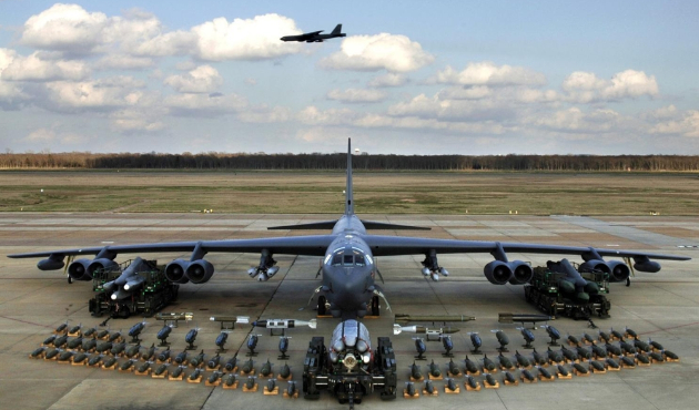 ABD'den Çin'e karşı B-52 hamlesi...