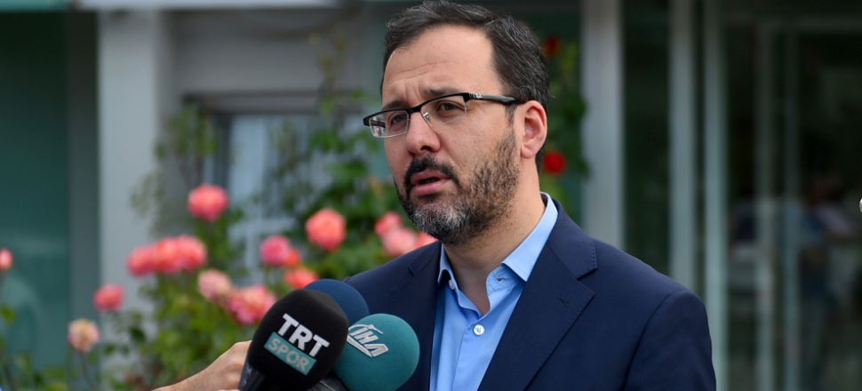 Bakan Kasapoğlu'dan UEFA'nın kararına tepki!
