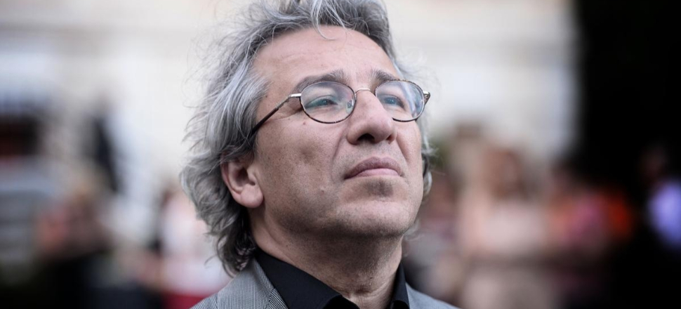 Firari Can Dündar'dan alçak paylaşım...