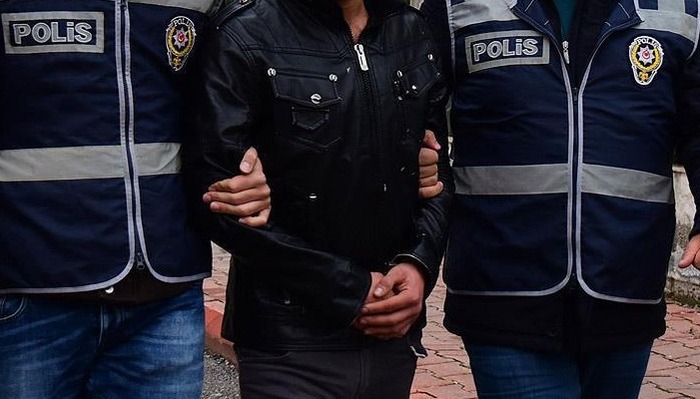 Savcılık IP adresini belirledi polis yakaladı! Çakma Fuat Avni operasyonu...