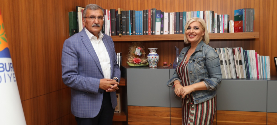 Zeytinburnu Belediye Başkanı Murat Aydın: İşimiz gönül belediyeciliği!