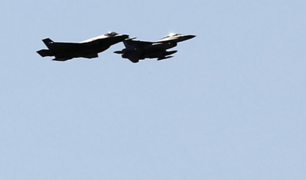 ABD ilk kez F-35B uçakları ile saldırı düzenledi!