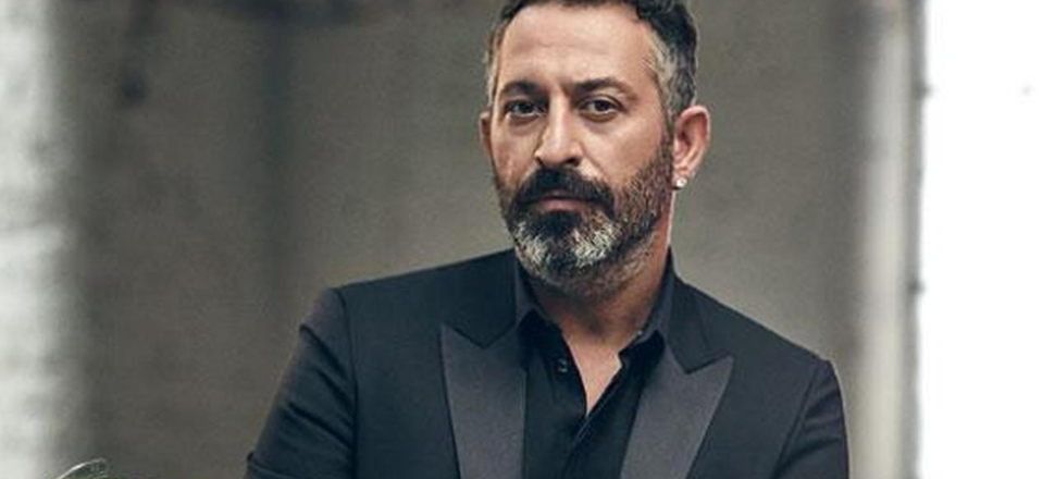 Cem Yılmaz: Hatta Defne de oynuyormuş!...