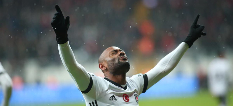 Vagner Love: Şans gelmesini bekledim