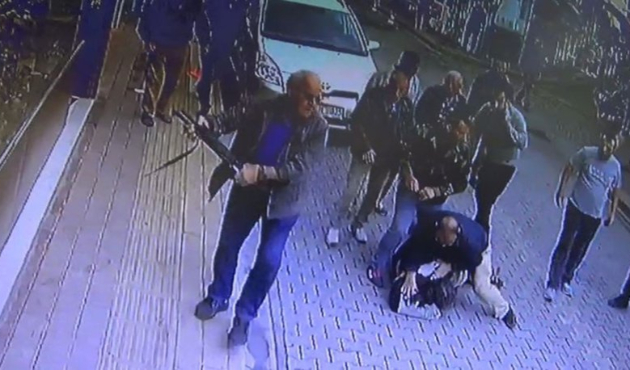 Kuyumcuya, eski komşudan silahlı soygun girişimi!