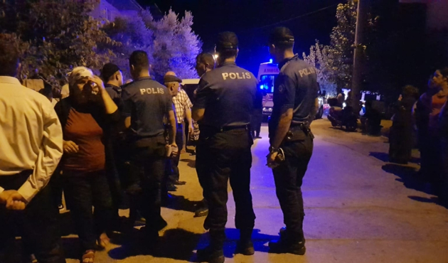 Eşini öldürüp intihar etti...