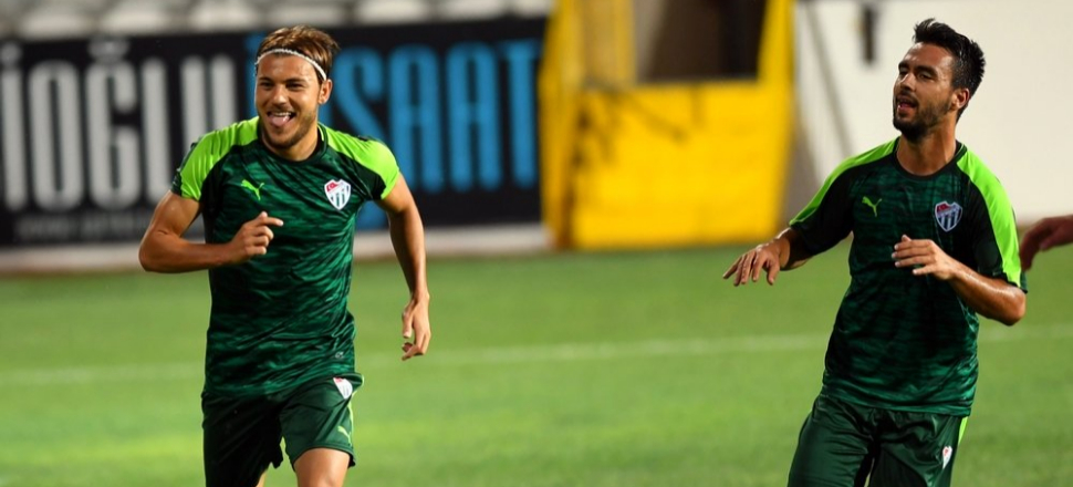 Bursaspor’un 2 yıldızı kadro dışı!
