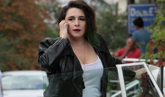 Esra Dermancıoğlu 16 yaş küçük sevgilisiyle!