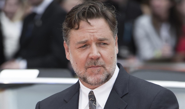 Russell Crowe'dan iki ülkeye 'birleşin' çağrısı...