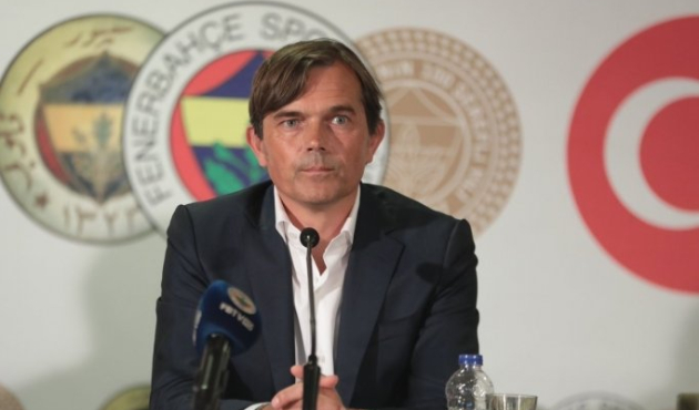 Önemli maç öncesi Cocu'dan istifa açıklaması!
