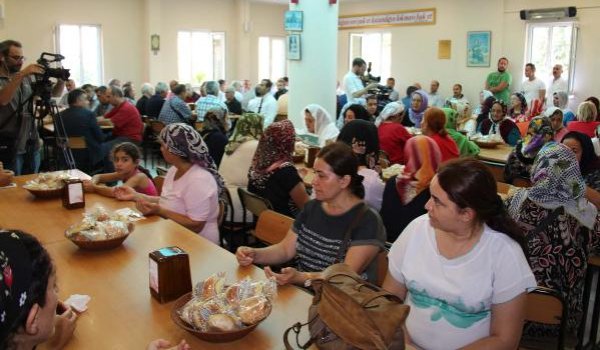 Cemevi'nde şehitler için mevlit okutuldu