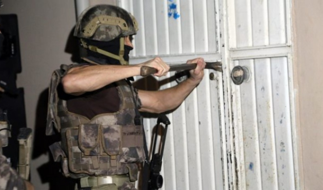 Sosyal medya teröristlerine şafak baskını!