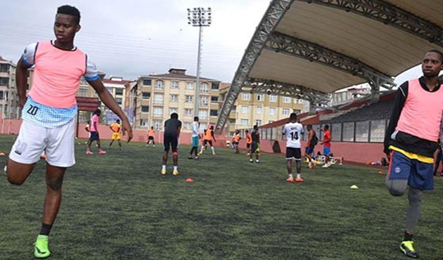 Afrikalılar Avcılar'da futbol kulübü kurdu!