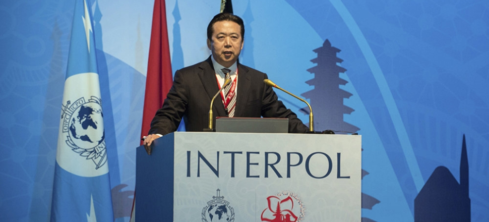 Kaybolan Interpol başkanı Mıng Hong istifa etti...