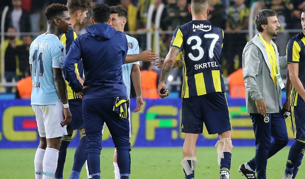 Başakehirli Elia isyan etti!