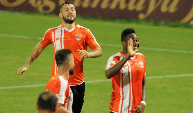 Adanaspor geriden gelerek kazandı!