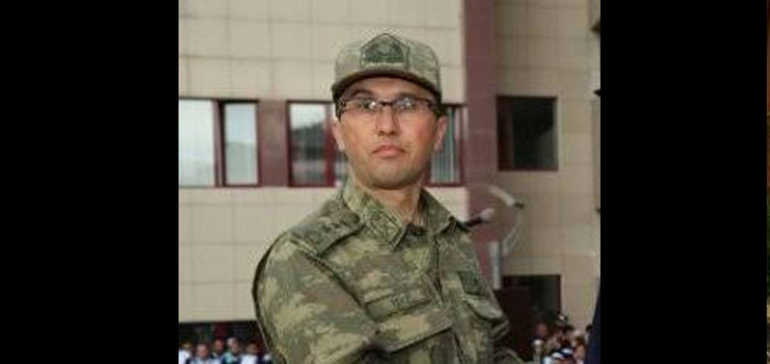 Darbeci yüzbaşı konuştu: Kuran-a el bastırdılar, görünce şoke oldum