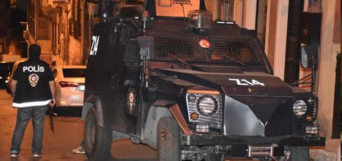 İstanbul'da terör operasyonu! HDP binasından çıkanlar şok etti