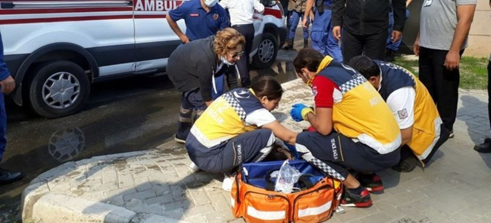 İzmir Adliyesi'nde gaz zehirlenmesi! Bina boşaltıldı