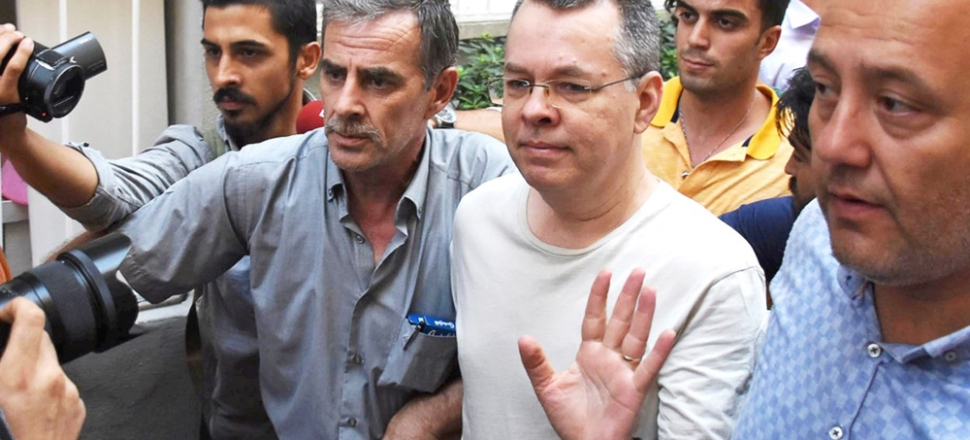 Papaz Brunson'a kritik ziyaret...