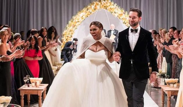 Tenisçi Serena Williams evlendi! İşte o görkemli düğünden kareler...