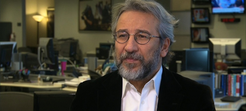Can Dündar ve İlhan Tanır için kırmızı bülten!