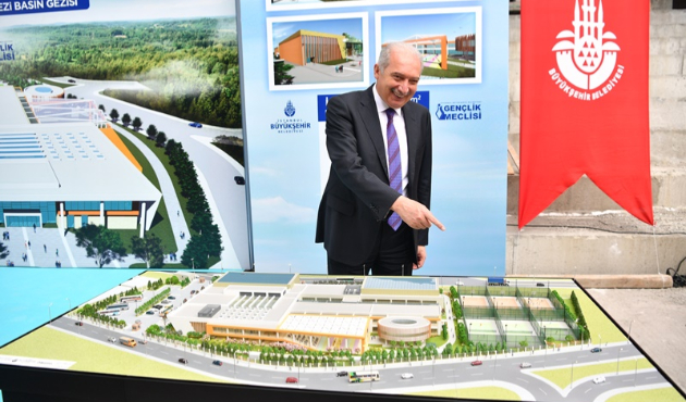 Uysal: Dünya gençliğine hizmet etmeye hazırız...