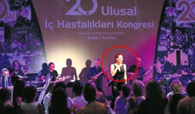Yüzlerce doktor, Candan Erçetin'i yuhaladı!