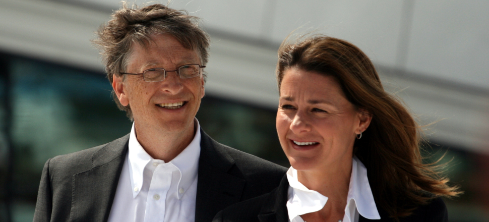 Bill Gates'in parasını prezervatife yatırdılar!