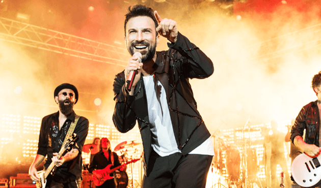 Tarkan'ın striptiz videosu sosyal medyayı salladı!
