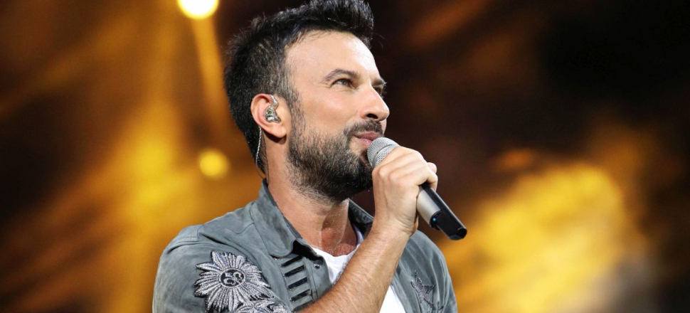 Tarkan'ın striptiz videosu sosyal medyayı salladı!